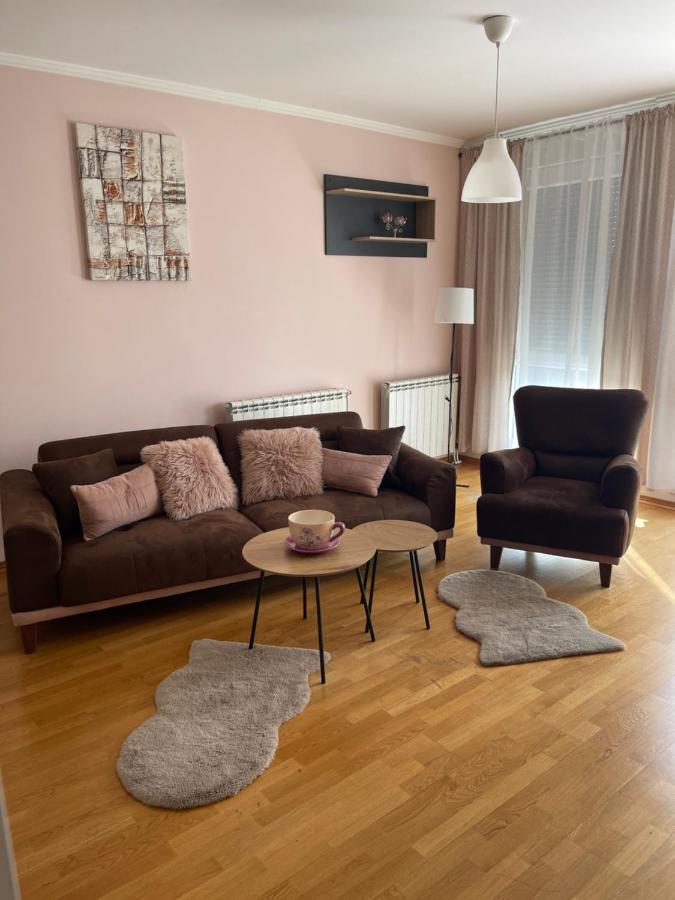 Apartment Orchid 021 Novi Sad Exterior photo